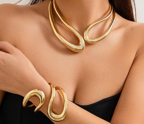 Women’s Torque Choker Necklace and Bracelet Set