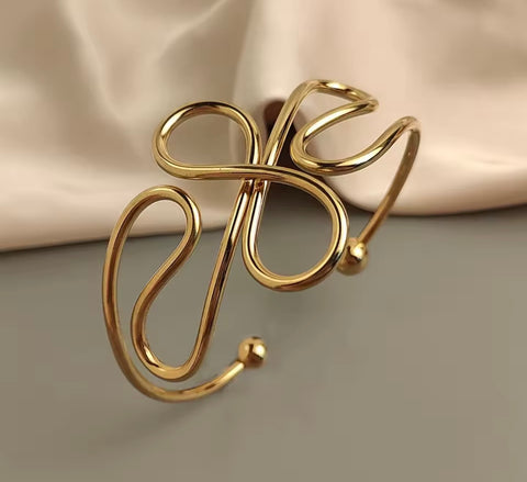 Gold Geometric Style Accent Bracelets