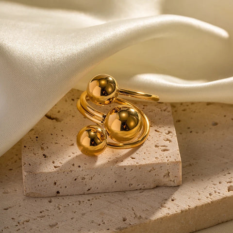 Three Ball Ring